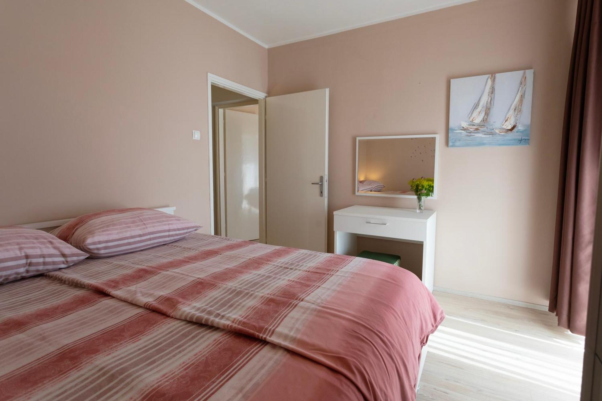 Apartments Galeb Rabac Exterior photo