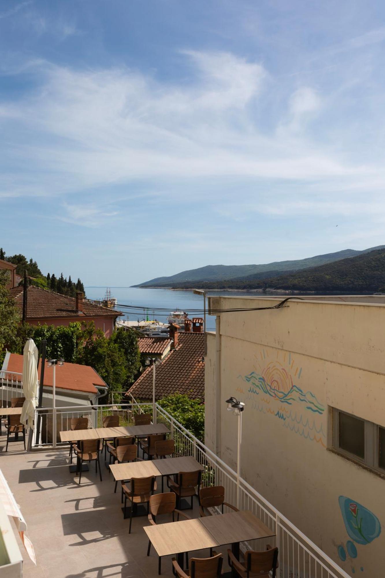 Apartments Galeb Rabac Exterior photo